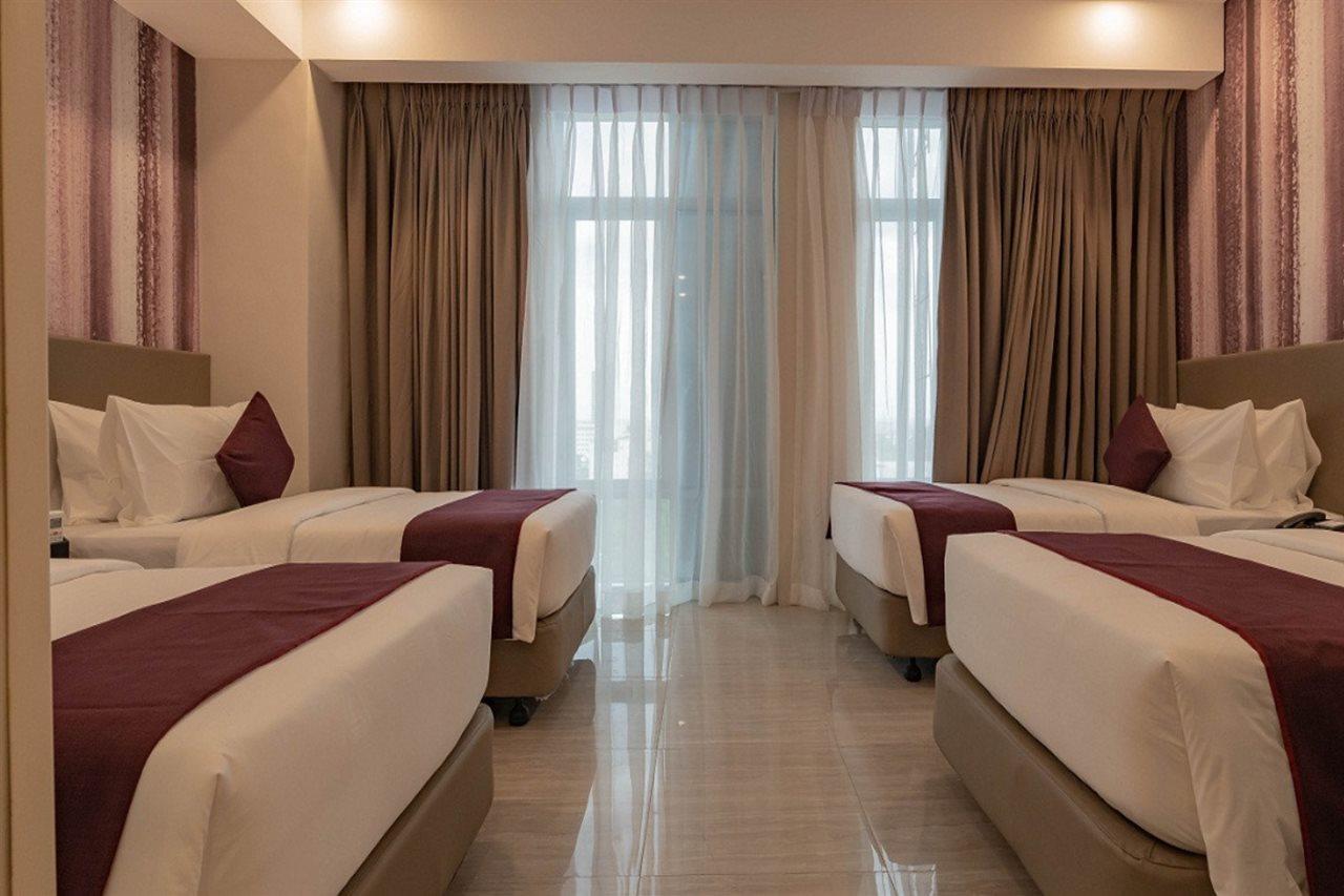Bayfront Hotel Cebu Capitol Site Экстерьер фото